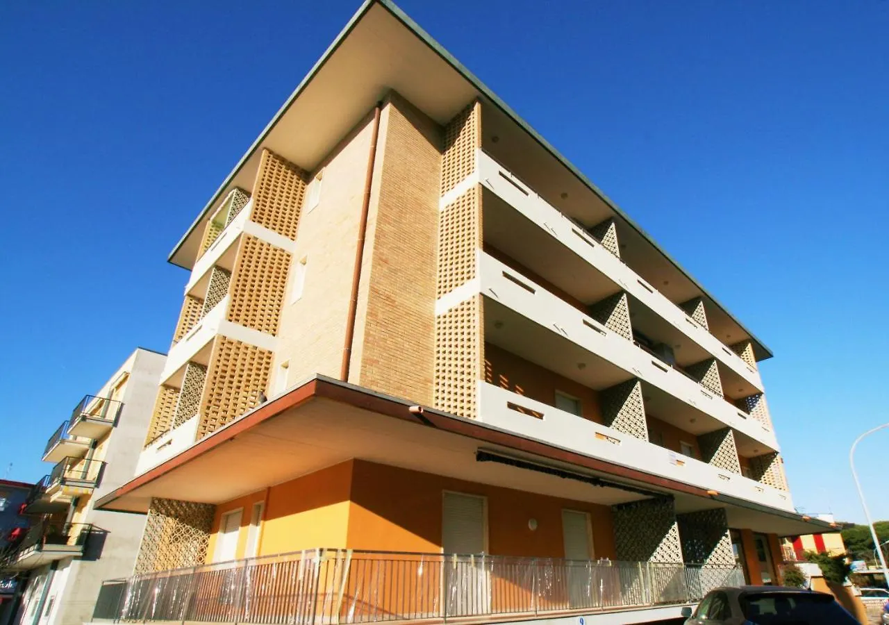 Residence Houston Lido di Jesolo Apartment